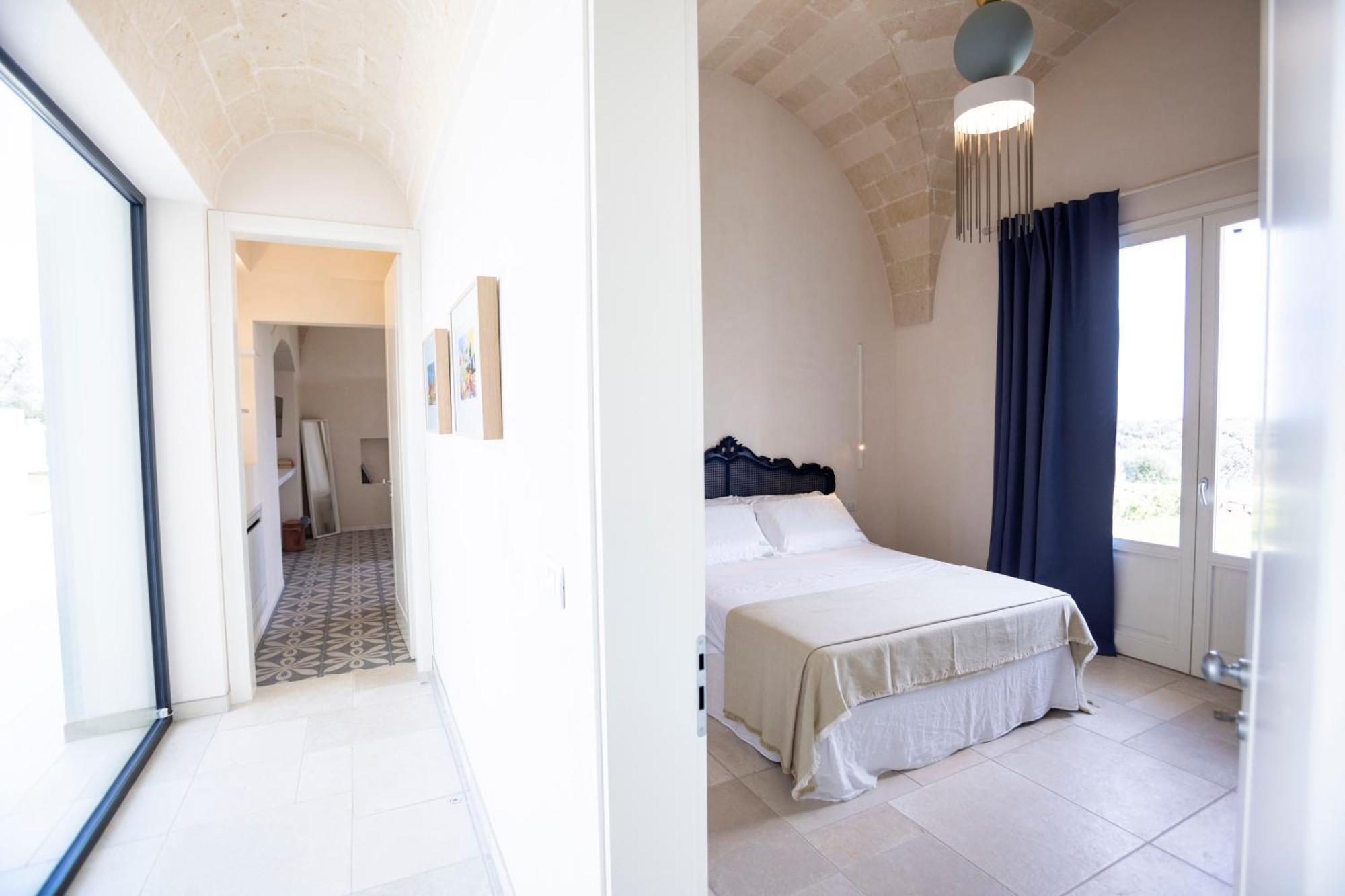 Serranova Dimora La Scaledda Bed & Breakfast エクステリア 写真